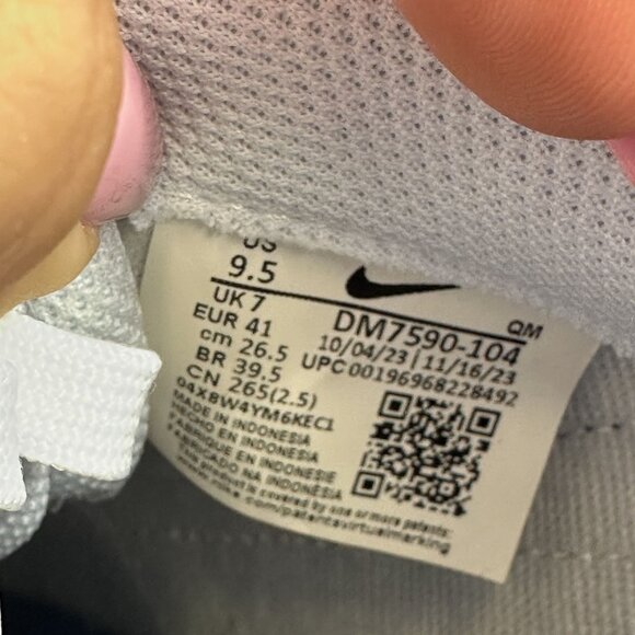 Nike Court Legacy Lift Women's size 9.5 White Blue Causal Shoes DM7590-104 - Picture 8 of 8